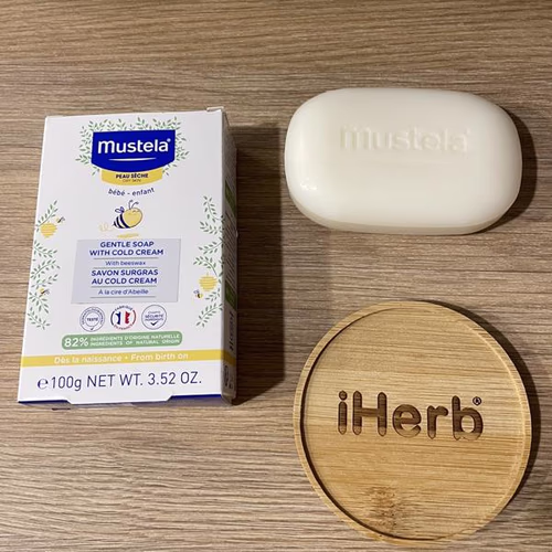 Mustela 嬰兒溫和肥皂冷霜,3.52 盎司(100 克) 香港 Mustela 嬰兒溫和肥皂冷霜,3.52 盎司(100 克) 香港