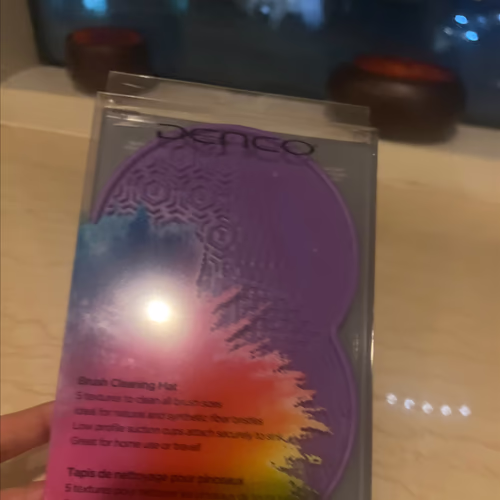 化妝工具 - 化妝刷及配件 / 美容 化妝工具 - 化妝刷及配件 / 美容