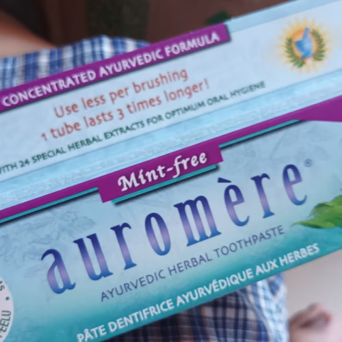 Auromere 阿育吠陀草藥牙膏,不含薄荷,4.16 盎司(117 克) 香港 Auromere 阿育吠陀草藥牙膏,不含薄荷,4.16 盎司(117 克) 香港