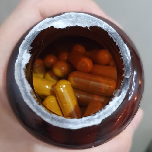 薑黃根 - 薑黃和薑黃素