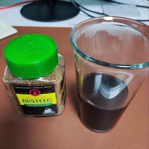 Café Bustelo Supreme by Bustelo,即溶咖啡,凍乾,無咖啡因,3.52 盎司(100 克) 香港 Café Bustelo Supreme by Bustelo,即溶咖啡,凍乾,無咖啡因,3.52 盎司(100 克) 香港