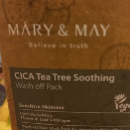 Mary & May CICA 茶樹舒緩洗麵包,4.4 盎司(125 克) 香港 Mary & May CICA 茶樹舒緩洗麵包,4.4 盎司(125 克) 香港
