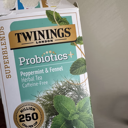 Twinings Probiotic Plus，花草茶，薄荷和茴香，不含咖啡因，18 茶包，1.27 盎司（36 克） 香港