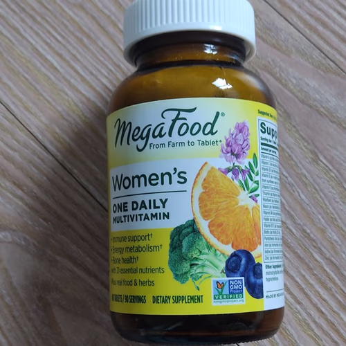 女性綜合維生素 - 女性健康 / 綜合維生素 女性綜合維生素 - 女性健康 / 綜合維生素