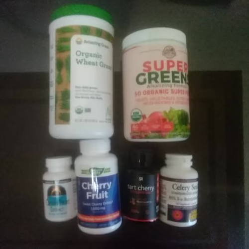 櫻桃果實(酸櫻桃和黑櫻桃)、綠色蔬菜和超級食物、抗氧化劑 櫻桃果實(酸櫻桃和黑櫻桃)、綠色蔬菜和超級食物、抗氧化劑