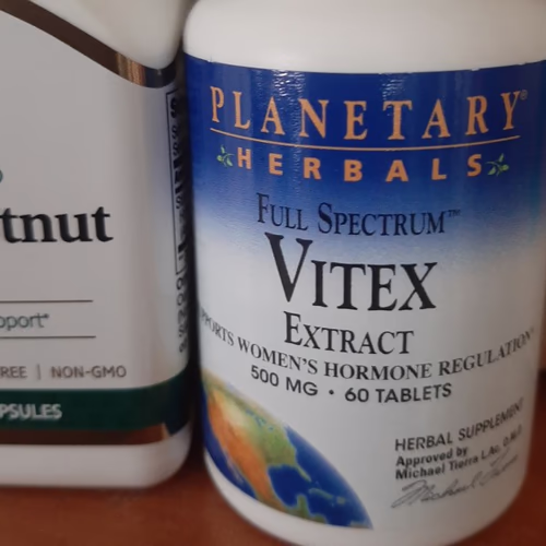 貞潔莓果 ( Vitex ) 貞潔莓果 ( Vitex )