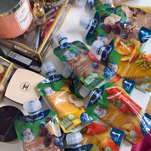 Gerber 嬰兒有機食品,第二食品,蘋果桃子,3.5 盎司(99 克) 香港 Gerber 嬰兒有機食品,第二食品,蘋果桃子,3.5 盎司(99 克) 香港
