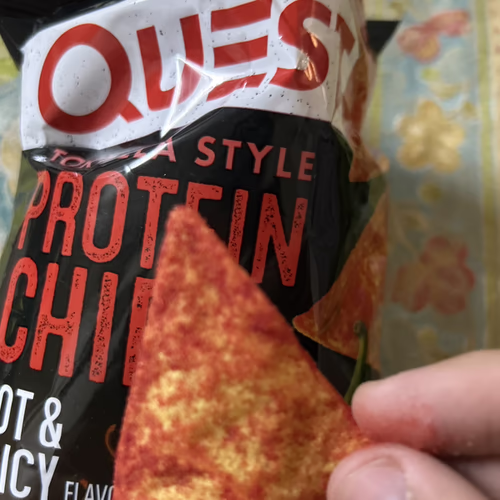 Quest Nutrition 玉米餅風格蛋白質片，辣味，8 袋，每袋 1.1 盎司（32 克） 香港