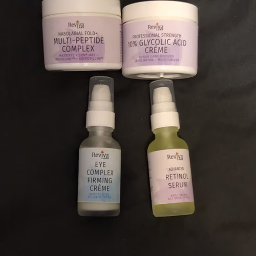 抗衰老和緊緻、精華、護理和精華 抗衰老和緊緻、精華、護理和精華