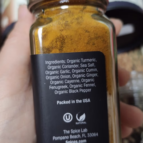 咖哩 - 香草和香料 咖哩 - 香草和香料