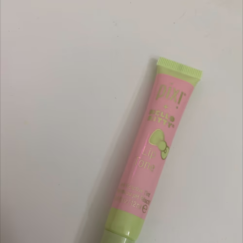有色 - 潤唇膏 有色 - 潤唇膏