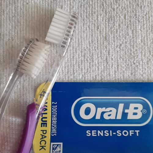 Oral-B Sensi-Soft，超軟，2 支牙刷 香港