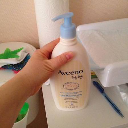 Aveeno Baby Lotion Cream Lotion - 乳液, 沐浴露, 乳霜, 嬰兒潤膚露