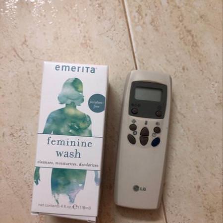 Emerita Feminine Hygiene - 女性衛生, 洗澡