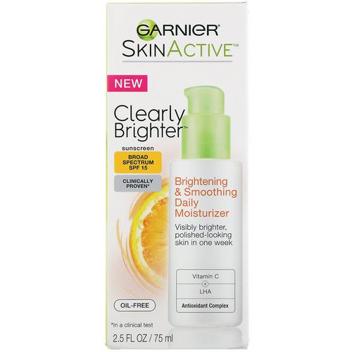 Garnier, Skinactive, Clearly Brighter, Brightening & Smoothing Daily Moisturizer, SPF 15, 2.5 fl oz (75 ml) Review